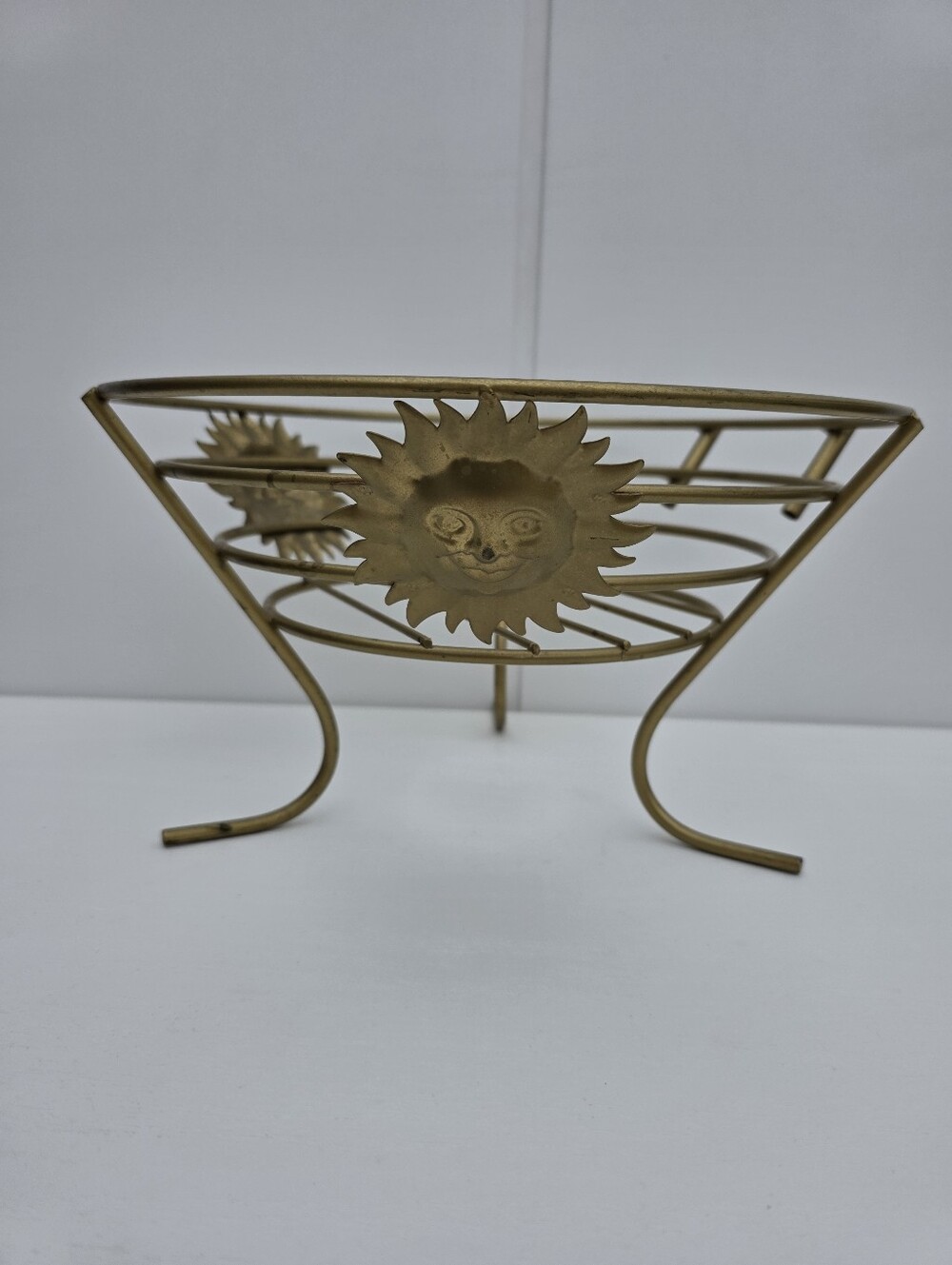 Vintage Celestial Gold Toned Wire Basket Planter Sun Face Home Decor